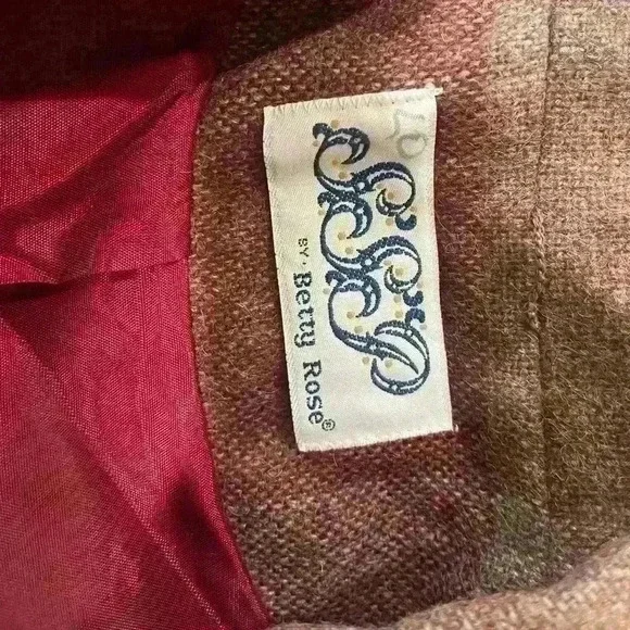 Vintage 2 Piece Suit Skirt Set - Picture 3 of 3